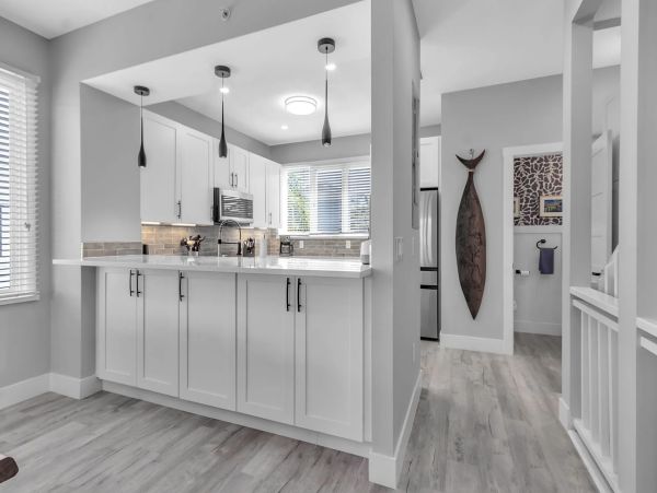 Longboat Key Vacation Rentals Luxury 2-Bedroom Townhome with Resort Amenities